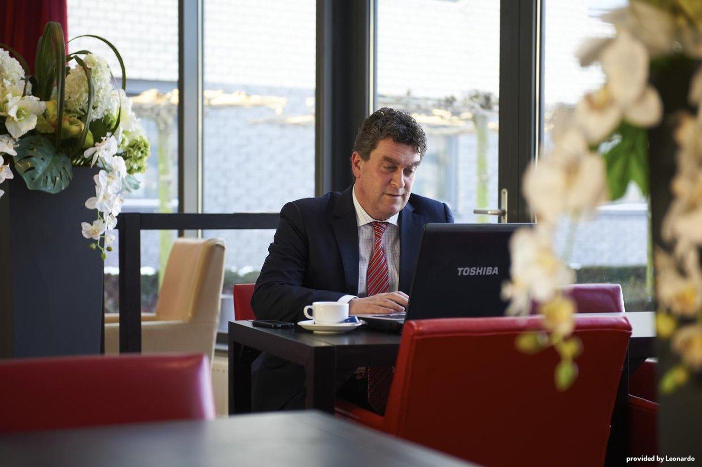Best Western Plus Amsterdam Airport Hotel Hoofddorp Esterno foto